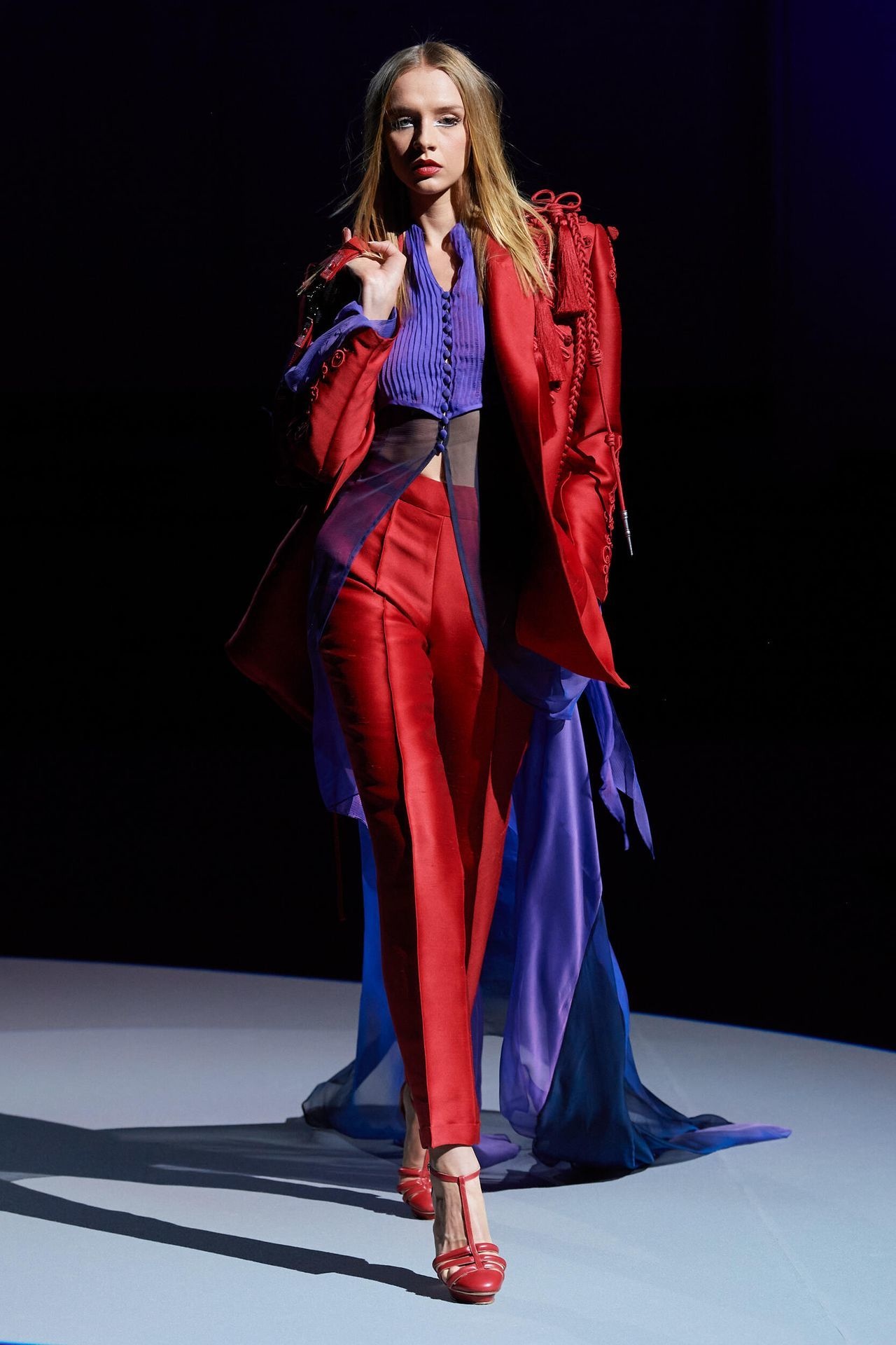 Fall-Winter 2023/24 Haute Couture Show - Look 2 — Fashion