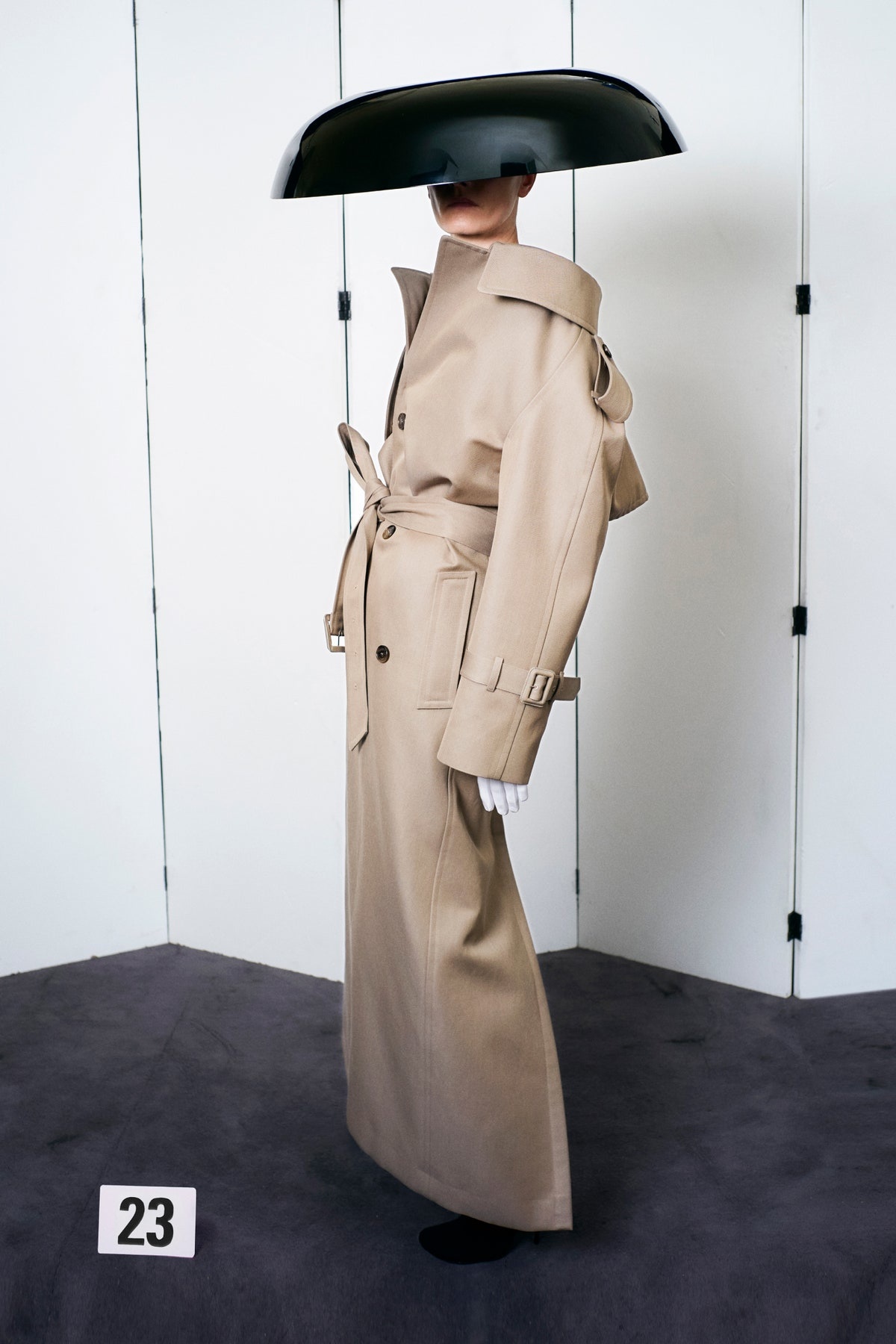 Balenciaga Couture Fall Winter 2021-22 Lookbook