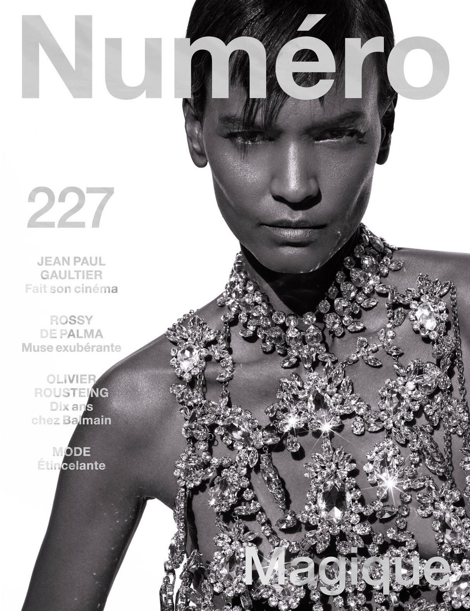 Numéro 227 France December 2021 Cover Story Editorial