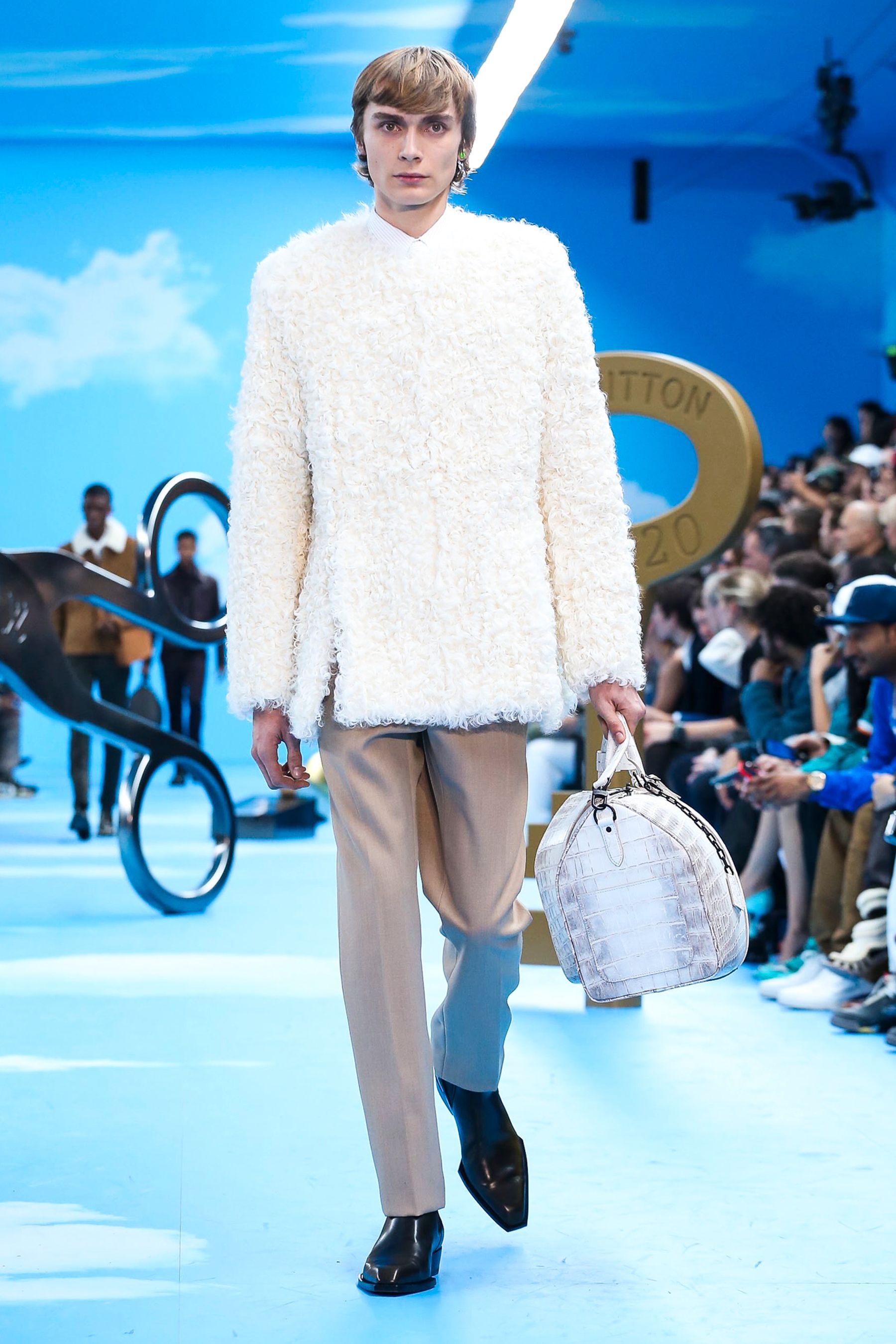 Kris Wu Closes the Louis Vuitton Men's S/S '21 Show Wearing a Huge  Inflatable Wolf - DramaPanda