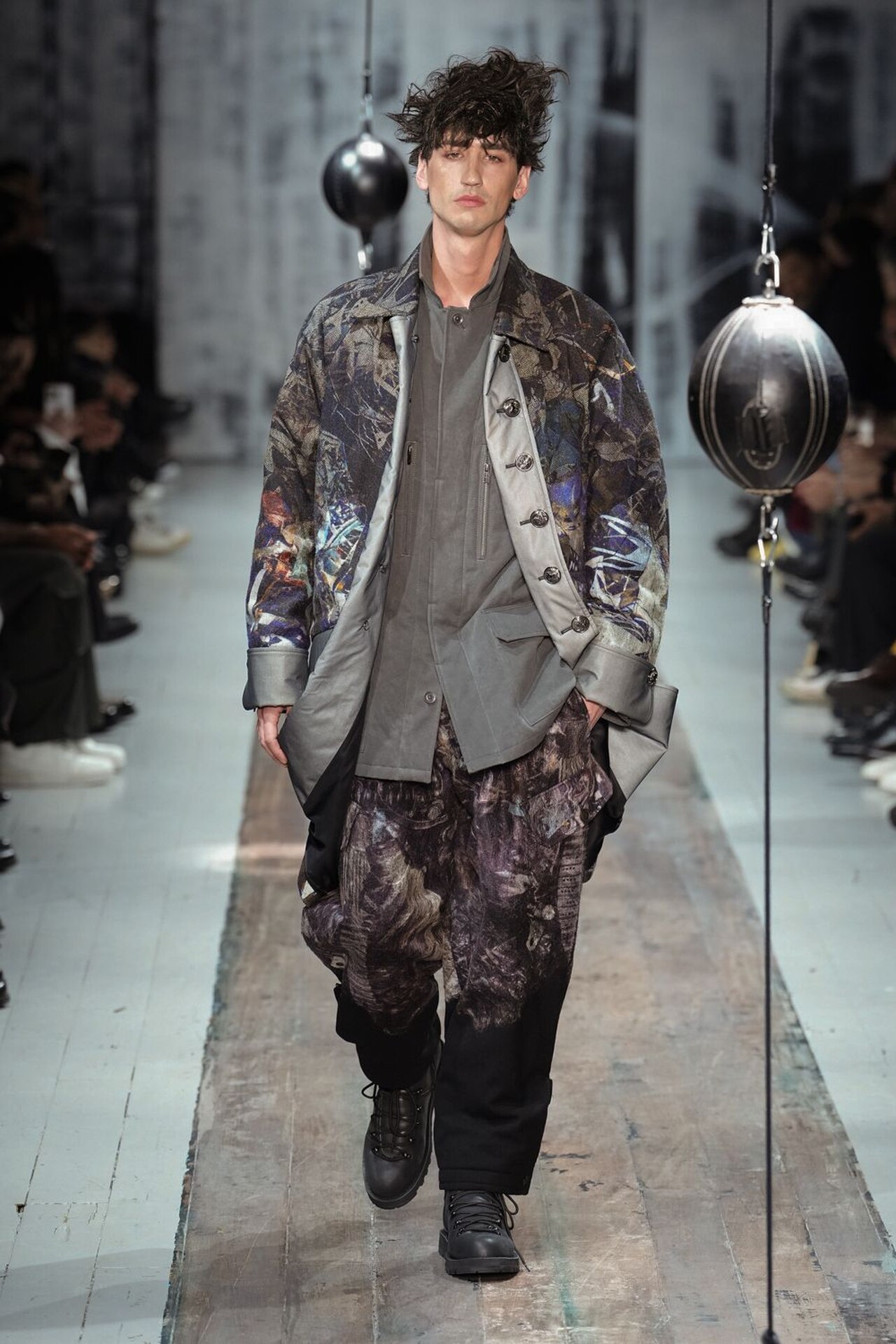 Yohji Yamamoto Fall Winter 2026-27 Men Fashion Show | Photos