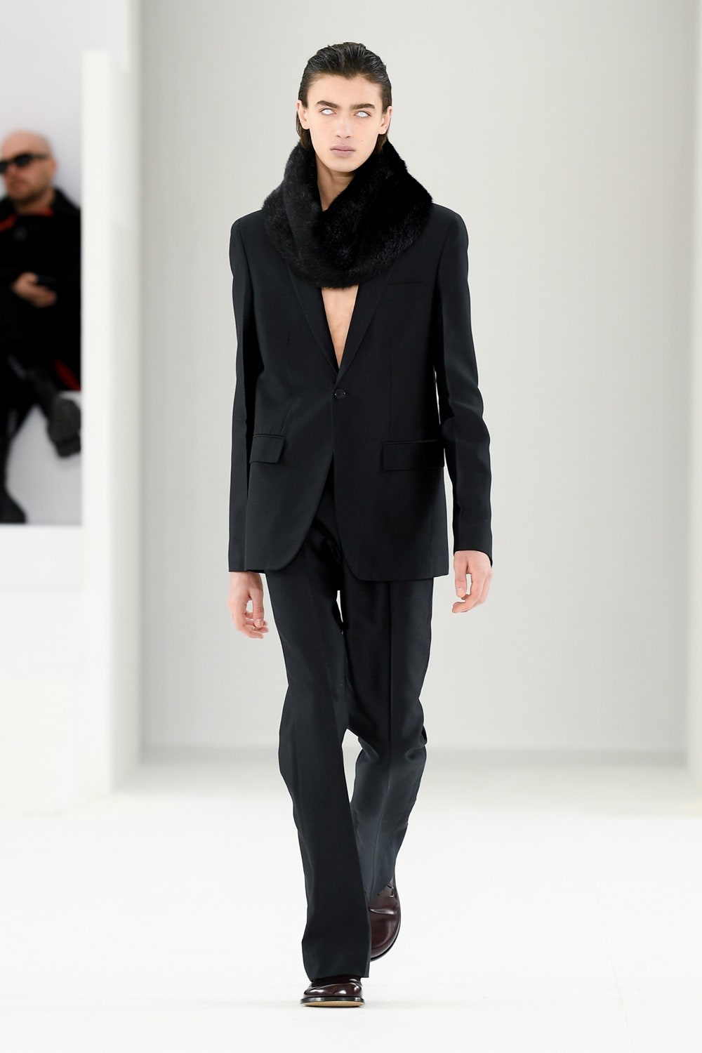 Loewe Fall Winter 2023-24 Men Fashion Show