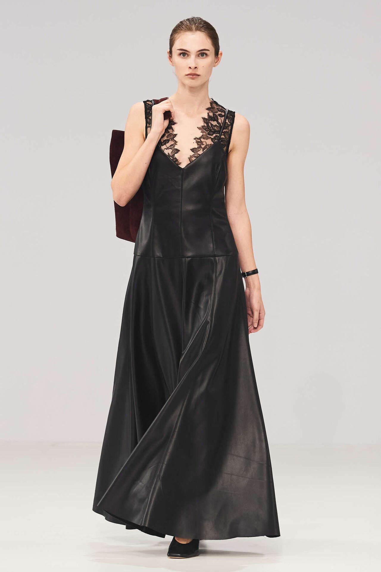 Esse Studios Resort 2027 Fashion Show | Photos, Review and Videos | Kendam