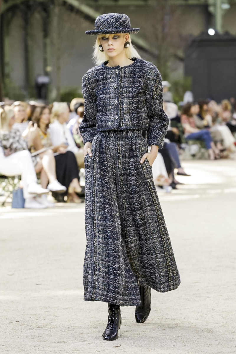 Photo #1b0cb from Chanel Fall Winter 2017 Haute Couture