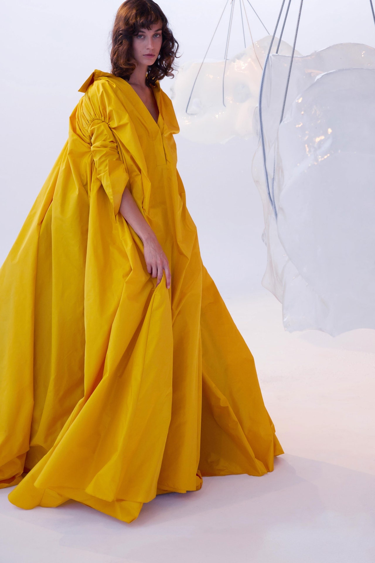 Maison Rabih Kayrouz Fall Winter 2022-23 Haute Couture Lookbook