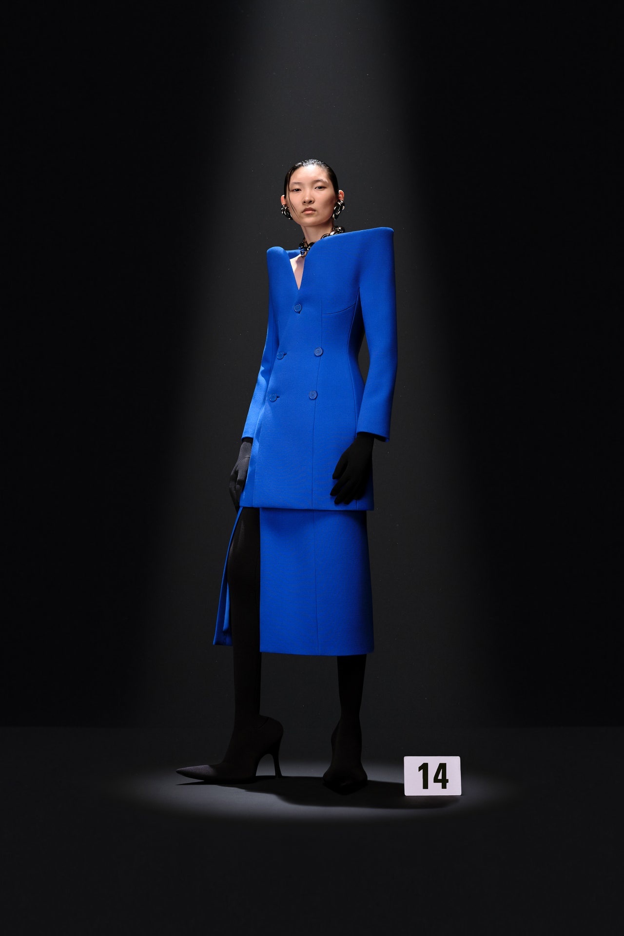 Balenciaga Fall Winter 2023-24 Haute Couture Lookbook