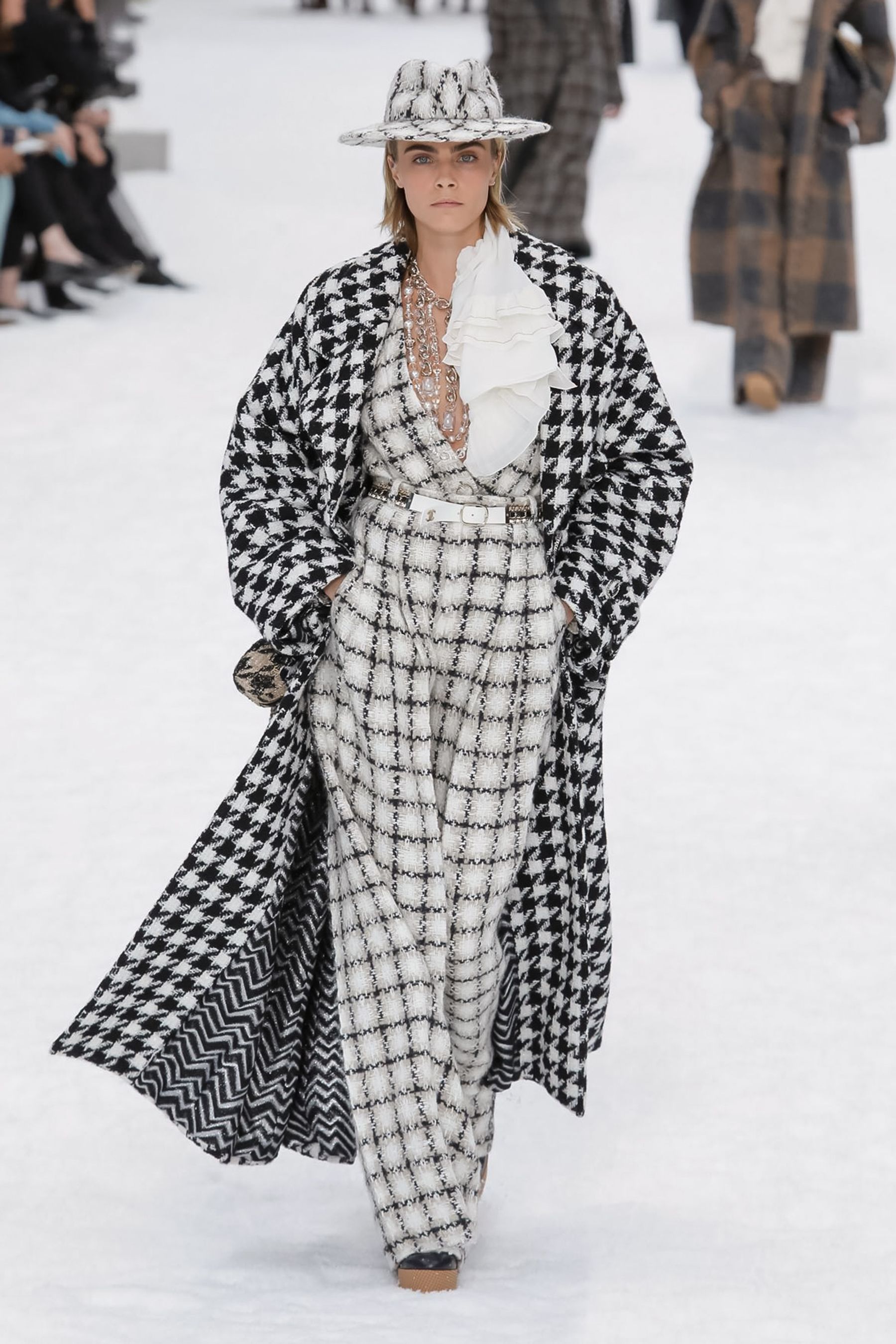 Chanel Fall Winter 2019-20 Fashion Show