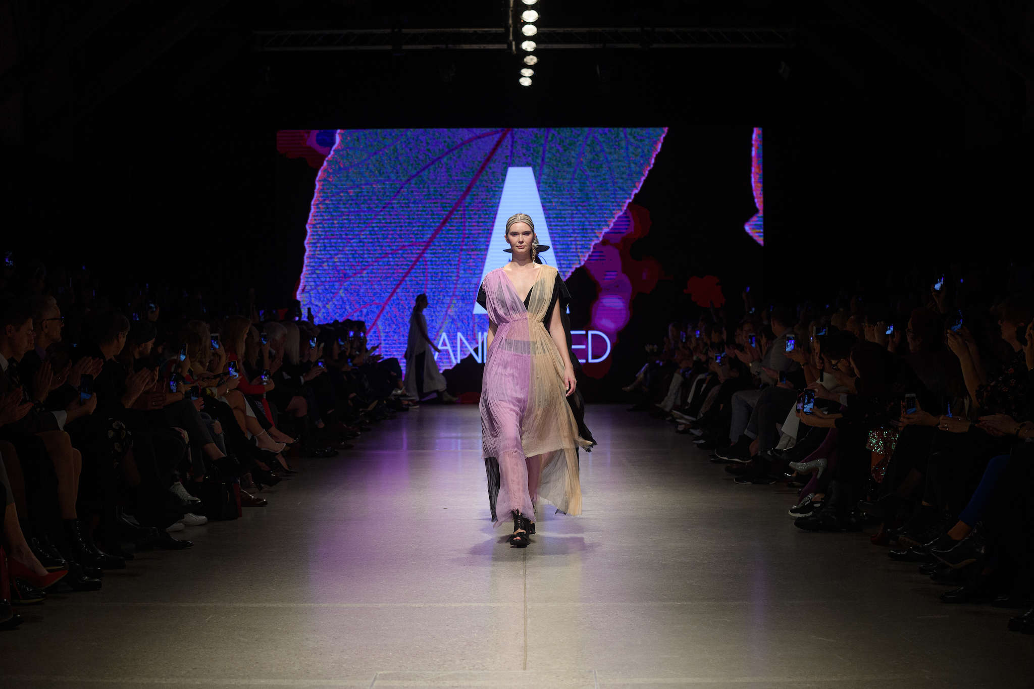 Anna Led Spring Summer 2020 Fashion Show