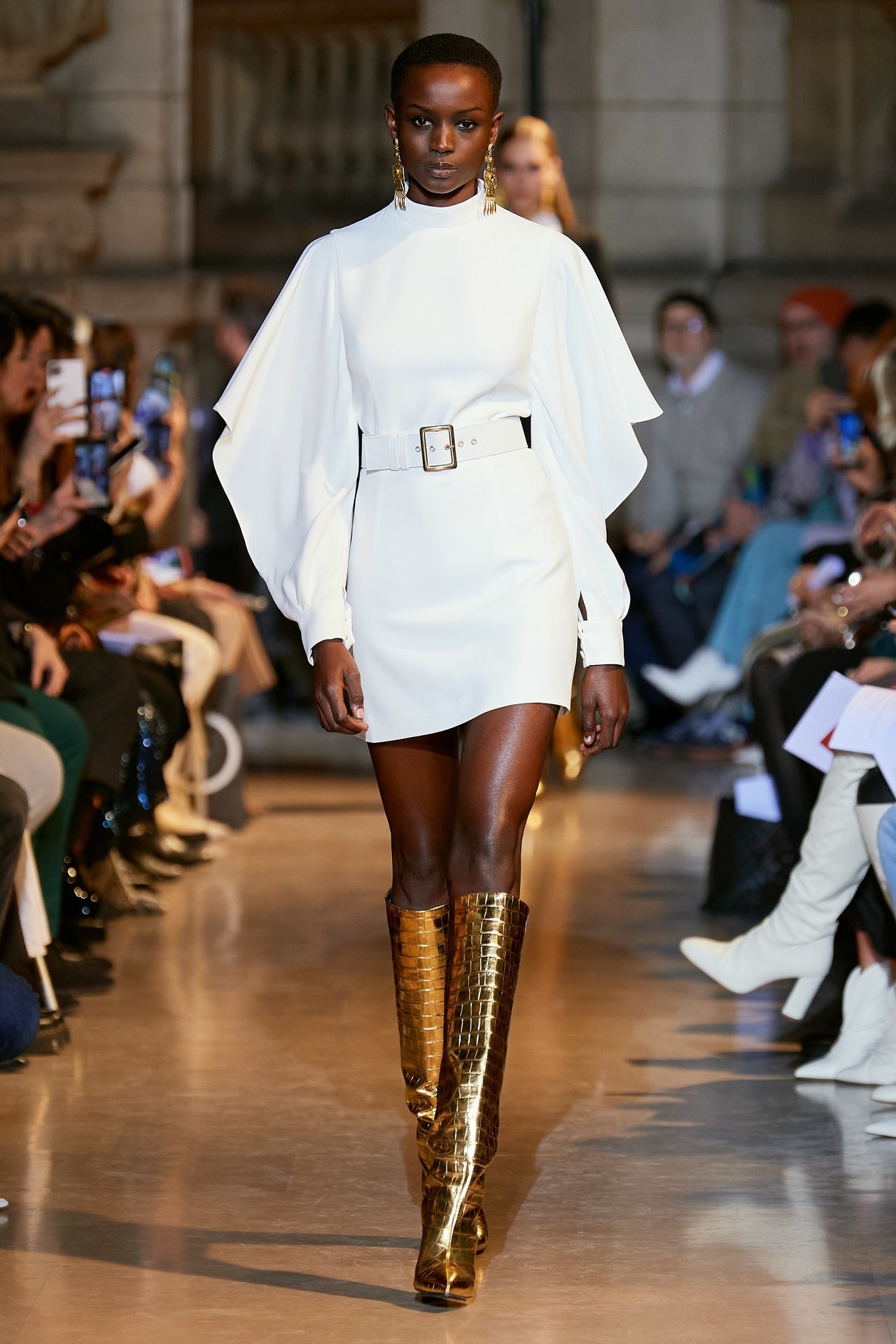 Andrew Gn Fall Winter 2020-21 Fashion Show