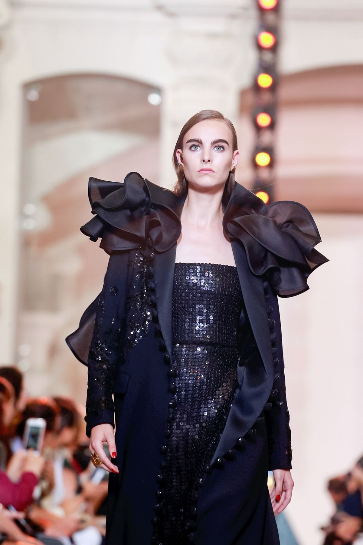 Elie Saab Fall Winter 2018-19 Haute Couture Fashion Show